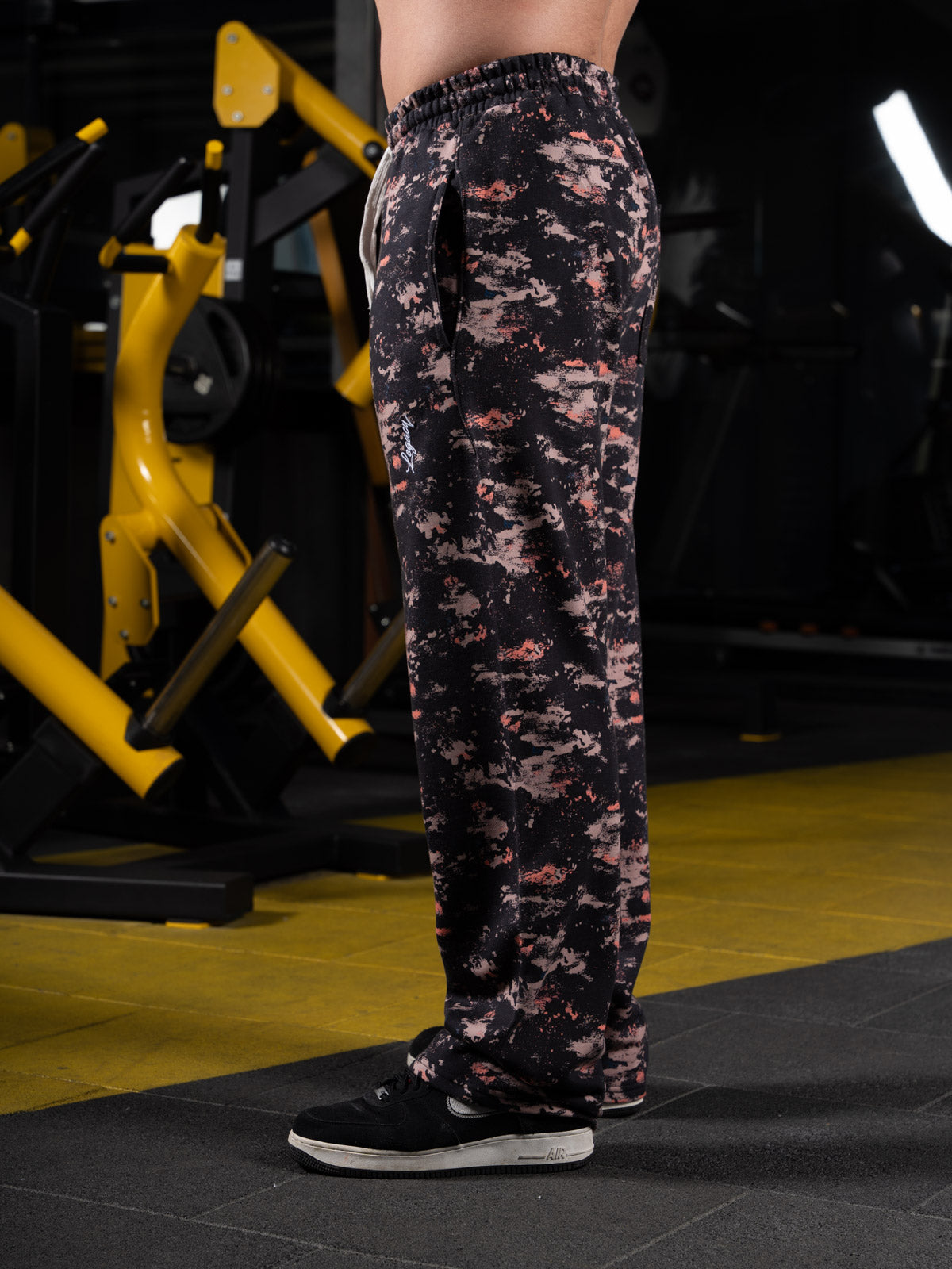 Predator Camo Joggers